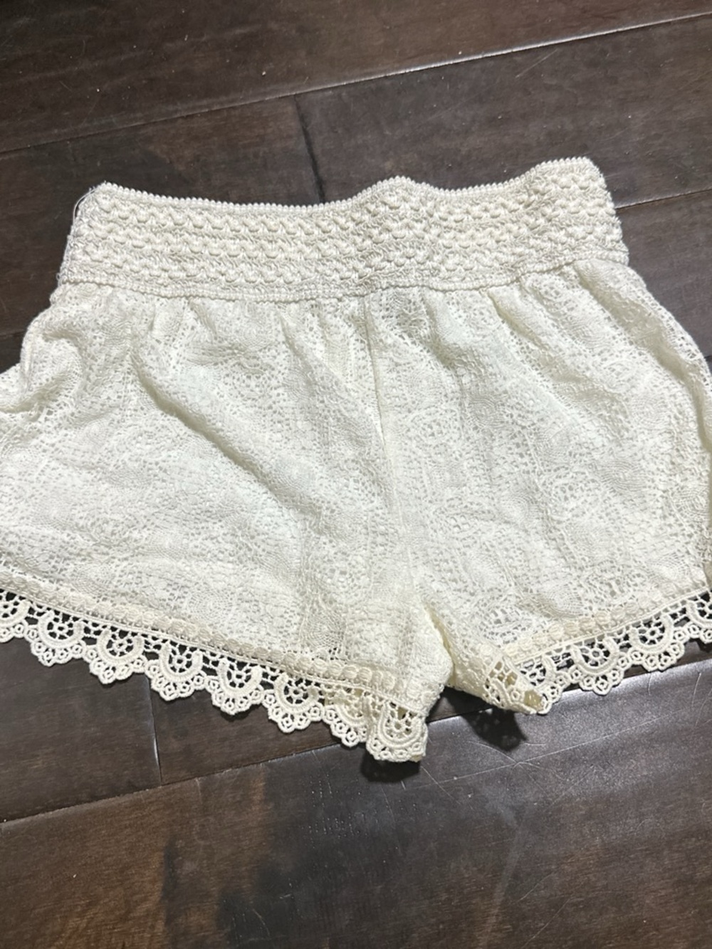 Derek Heart Cream Crochet Lace High Waist Shorts